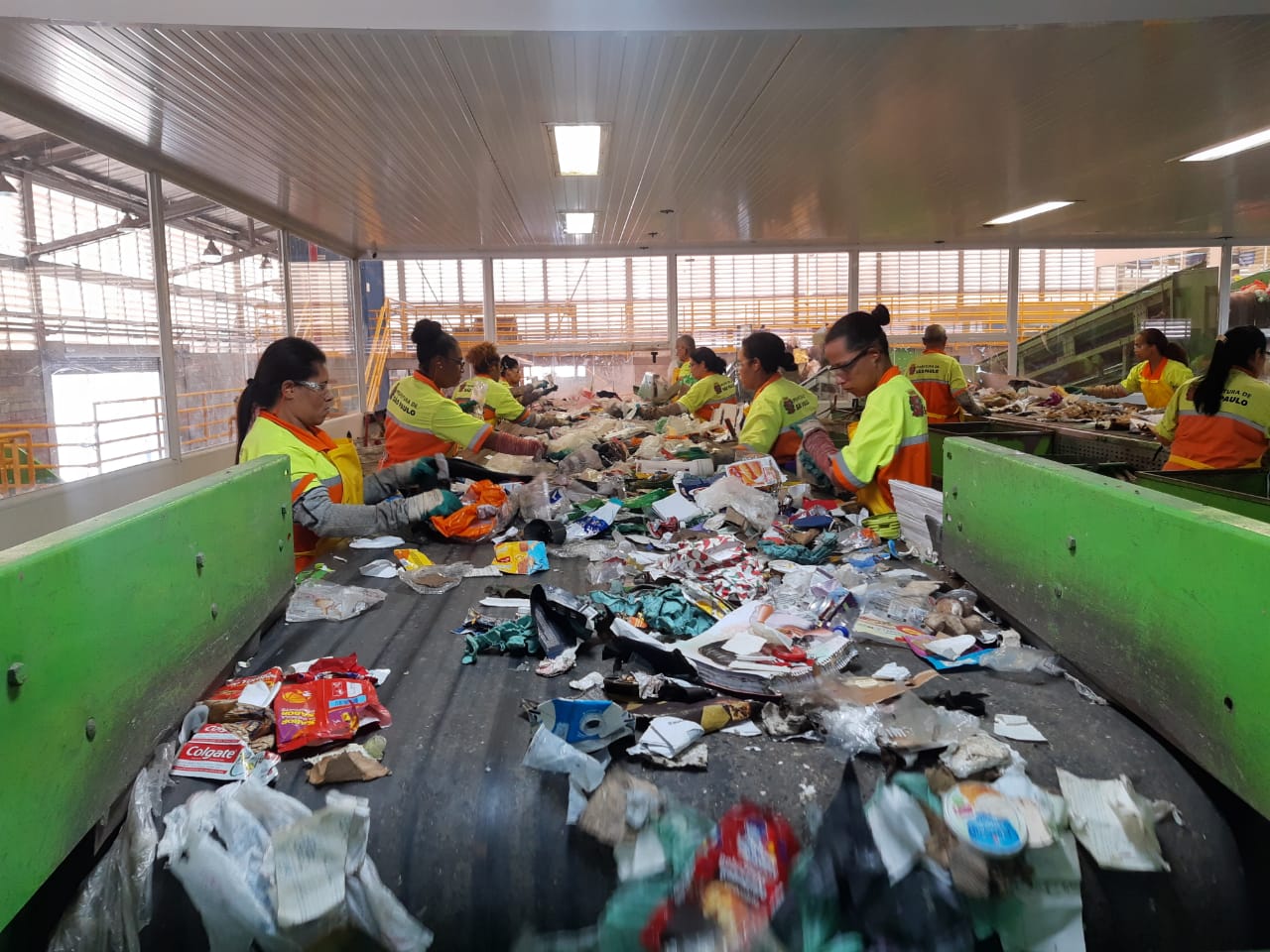 Em ano de pandemia, coleta seletiva de lixo bateu recorde na capital paulista