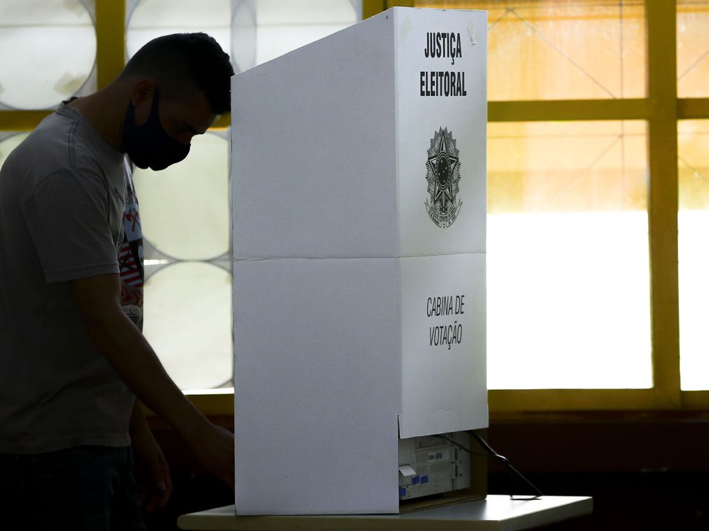 Carta aberta pede compromisso indissociável à democracia e aos direitos humanos de quem for eleito