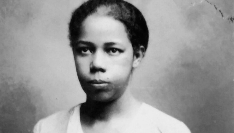 Antonieta de Barros, primeira deputada negra do Brasil, no Livro dos Heróis e Heroínas da Pátria