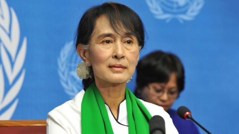 Organização das Nações Unidas pede imediata libertação da Nobel da Paz Aung San Suu Kyi