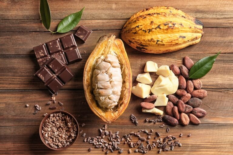 No Dia do Cacau, faz bem relembrar os benefícios dessa fruta para a saúde humana