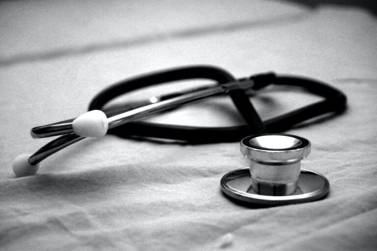 Projeto de lei mira médicos que estuprem mulheres vulneráveis durante procedimento