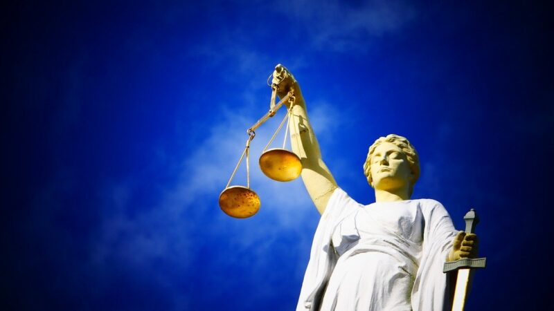 Advogados condenados por assédio e discriminação não poderão exercer a profissão