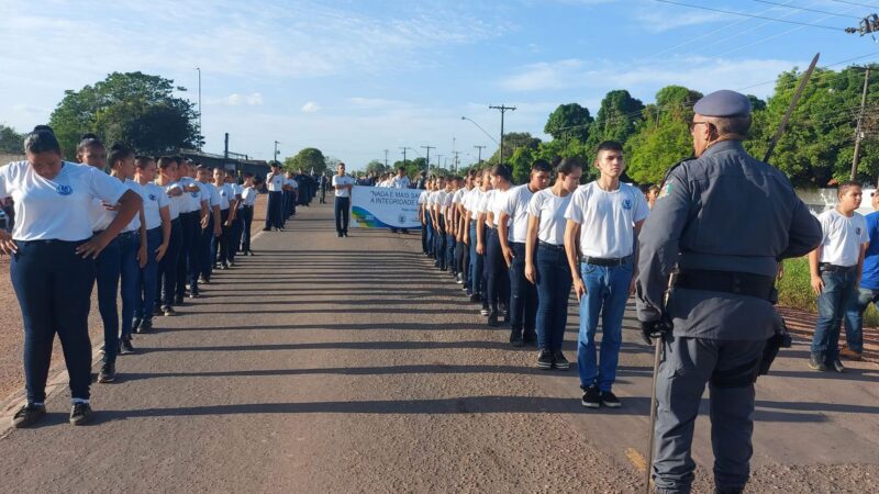 Ministério da Educação decide pôr fim ao modelo federal de escolas militarizadas