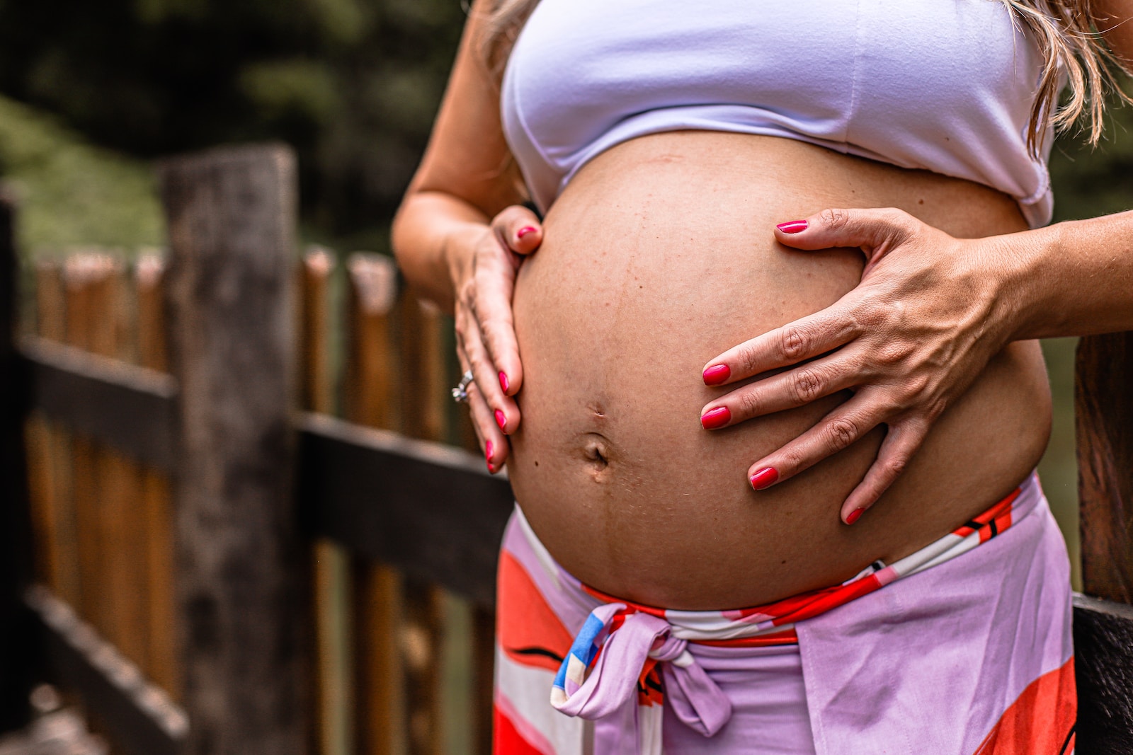 Desnutrição ou supernutrição da gestante pode explicar doenças de seu bebê na fase adulta