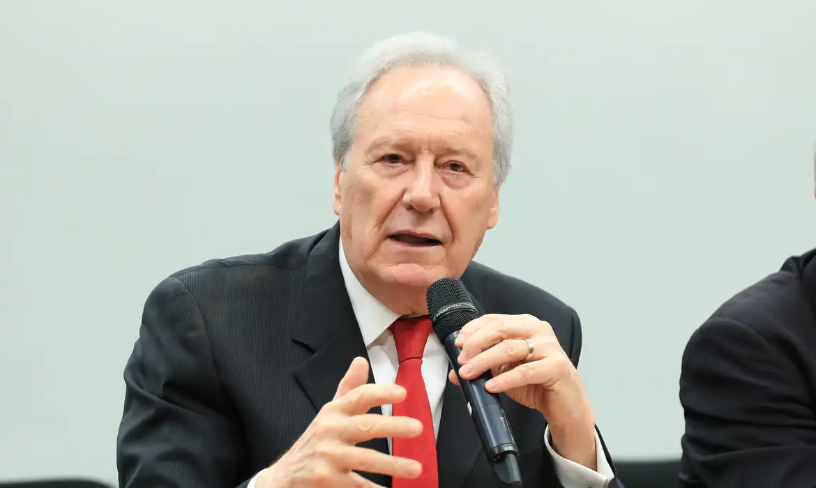 Lewandowski assume presidência do tribunal que julga conflitos no Mercosul