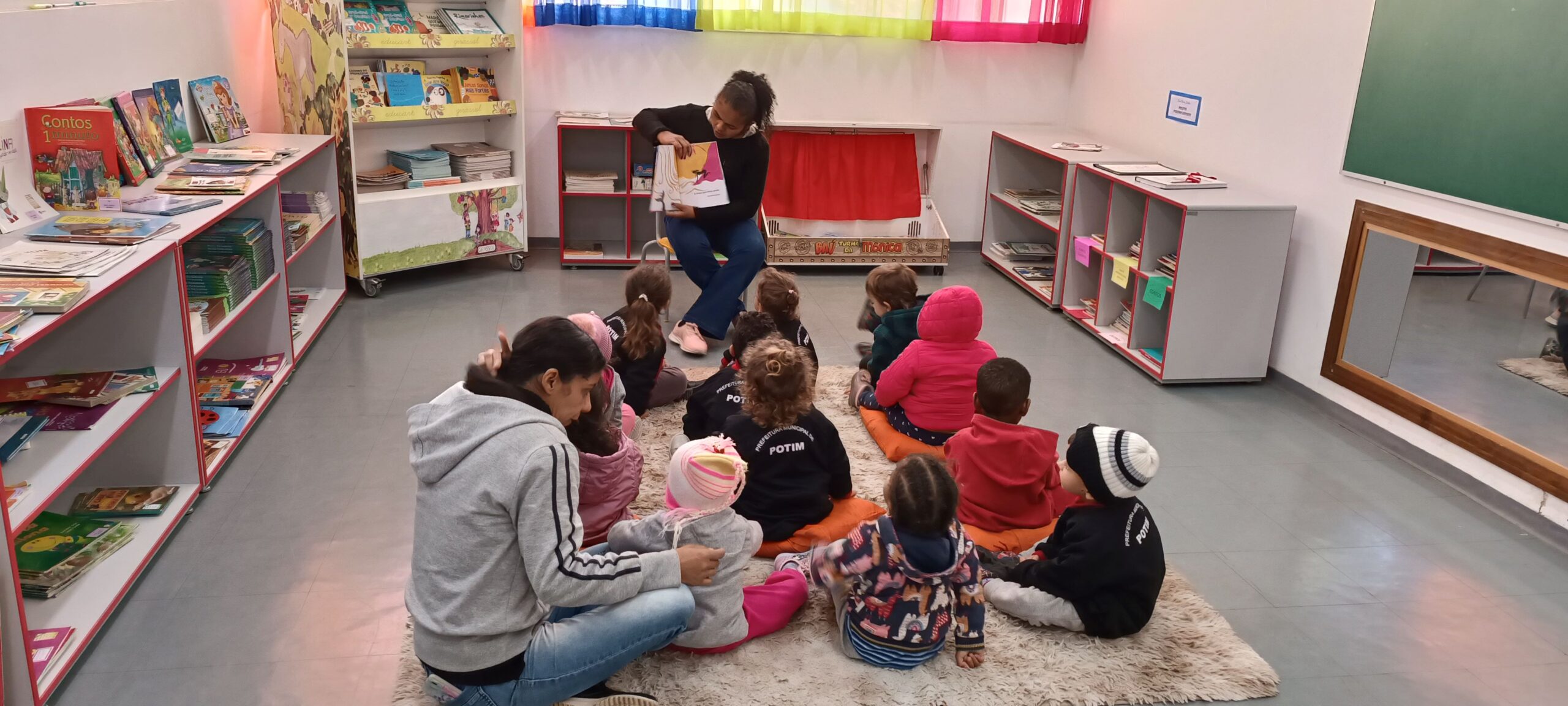 Projeto em escolas públicas de Potim e Redenção da Serra leva diversidade para pequenos leitores