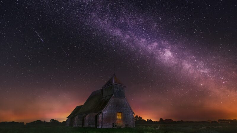 Formação das galáxias reúne expoentes da astronomia mundial na cidade de Paraty