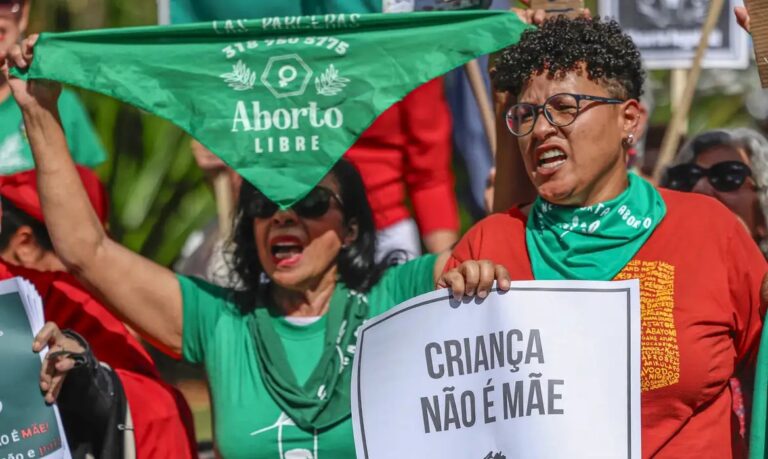 Governo publica resolução sobre aborto em menores vítimas de violência sexual