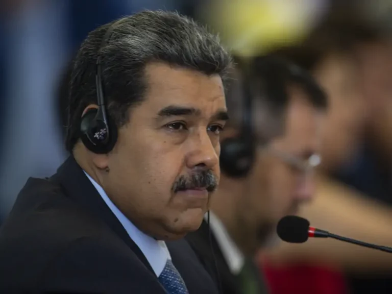 Estados Unidos atacam Venezuela e capturam presidente Nicolás Maduro