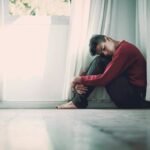 Terapia com psicodélicos tende a funcionar melhor em pacientes com apoio social e abertura a novas experiências, sugere estudo
